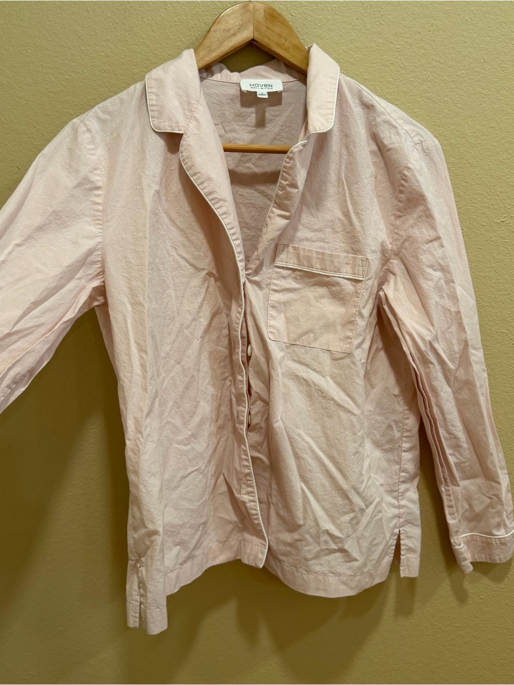 Haven Well Within Light Pink Women’s Button-Up Pajama Shirt Small - Picture 8 of 10